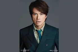 明星还在玩梗“打工人”，黄子华却早就挑明职场潜规则，字字珠玑图片