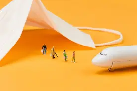 读报刊学英语（一）——在危机中，你是否还能保持清醒？图片