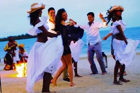 非洲第一的国家：钞票上印着中国人头像，还想娶中国的姑娘图片