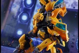 「变形金刚 - Hasbro」 MPM07 电影外传 -大黄蜂2/3图片