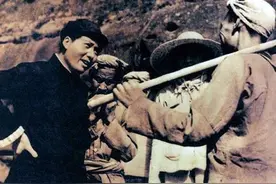 81年前，一个陕北农妇的咒骂，让毛泽东想到党生死存亡的大课题图片