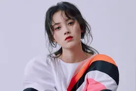 为什么有人明明化了妆，皮肤看起来还是很差？图片