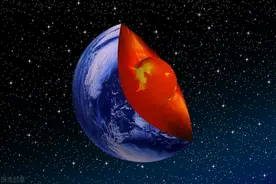 为什么天体能够漂在宇宙中不掉落？是谁在背后操纵着这一切？图片