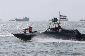 为污蔑伊朗，美国网上搜集证据，结果却证明中情局间谍煽动暴力图片