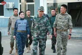 《蓝军出击》首播太燃 你以为要正面刚？于震：我偏不图片
