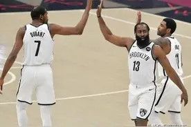 动荡一夜！湖人三喜临门，篮网无敌了，天助威少，得分王悬念再起图片