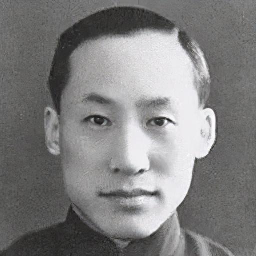 如云如海如山，自如自由自在