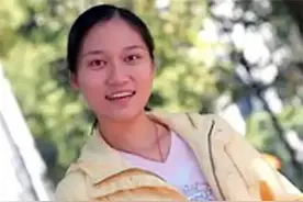 广西女孩高考时“睡觉”，醒来一看原来是在高考，后来考得如何？图片