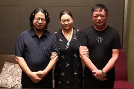 迟志强夫妇近照曝光，曾是影坛新星却犯罪入狱，被称“囚歌之王”图片