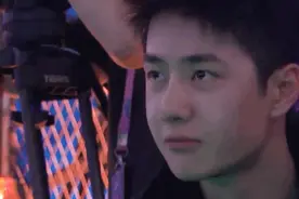 素颜炸毛王一博简直太奶了！！图片