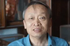 足球记者1句话犀利怒怼王小东：闭嘴吧，容易把东老师气病图片