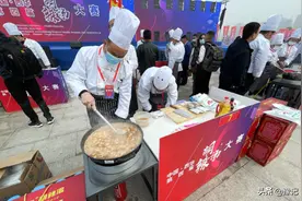 胡辣汤晋升国家级，还说河南非遗没市场？｜豫记图片