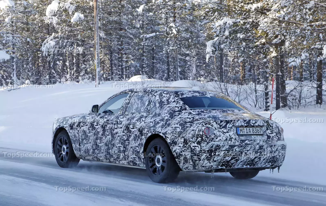 第二代劳斯莱斯古斯特，只是尺寸稍小的幻影