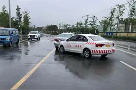 教练车违法肇事 学员教练都担责图片