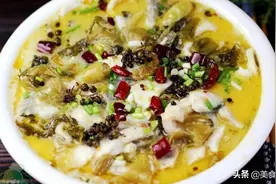美食院阿飞教你做正宗的四川酸菜鱼，学会了在家做，超级下饭图片