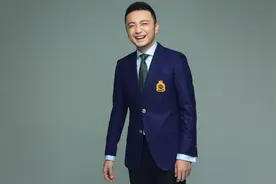 央视主持人尼格买提：实力不输撒贝宁，娇妻胜过女明星图片