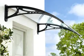 玻璃和PC耐力板相比较，做雨棚哪个好？图片