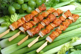 油炸麻辣串专用刷料（油干料）及多款调味酱配方及制作图片
