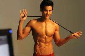 彭于晏肌肉什么水平图片