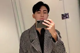 王者荣耀主播收入月榜：心态每小时礼物近三万，童子营收全网第二图片