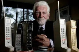 中国“大哥大”第一人，2万买手机6000入网，拿到六位数靓号图片