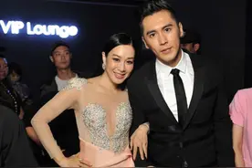 离婚后独自带娃的6位女星，有的嫁鲜肉也要养家，有的至今单身图片