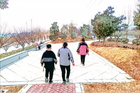 三八妇女节，送给爱的你——木咨朗诵《天下女人》图片