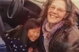 弃婴潘甜甜，被美国母亲抚养长大，哈佛毕业后回到中国寻亲图片