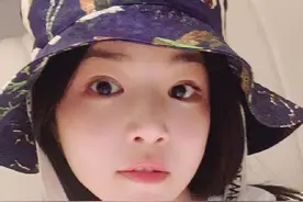 37岁陈妍希素颜自拍，为拼二胎带儿子跟组陪陈晓，近照有丝孕味图片