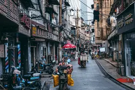 真正的老汉口在哪？一条4000米长的长堤街，你恐怕有所不知图片