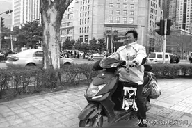 河南：30岁外卖“单王”月收入1万2，拼搏两年还清40多万购房贷款图片