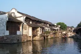 兄弟姐妹变成仇人，除了父母偏心之外，还有5个很可恶的原因图片