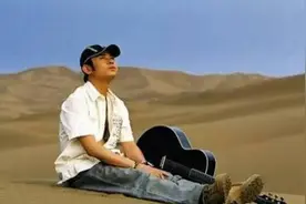 "害死"亲哥，"逼走"前妻，被那英汪峰接连"炮轰"的刀郎，今怎样了图片