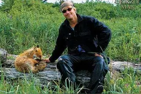 他和熊生活13年，最后却成为熊的盘中餐，死前6分钟录音至今禁播图片