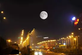 月圆之夜好失眠，最好的安眠药是放下图片