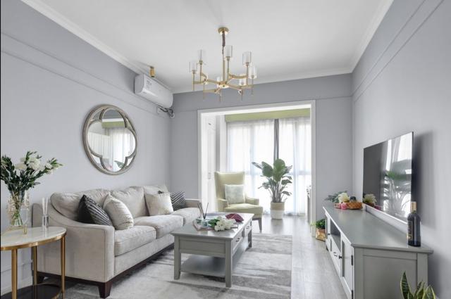 在白色天花顶的基础,当墙面刷墙淡蓝色的话,那么整体视觉效果都会是