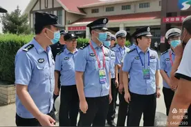 榆林公安圆满完成圣火传递转场交接安保任务图片