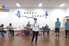 福利院里的歌声，一首《少年》练了一年图片