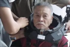 吴孟达失联住院，不容乐观！谈及周星驰，他遮遮掩掩图片