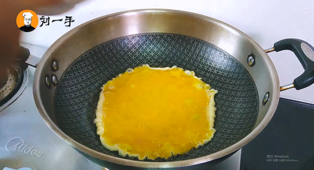 农村特有土特产，搭配鸡蛋一起炒，营养美味，吃过这道菜的不多