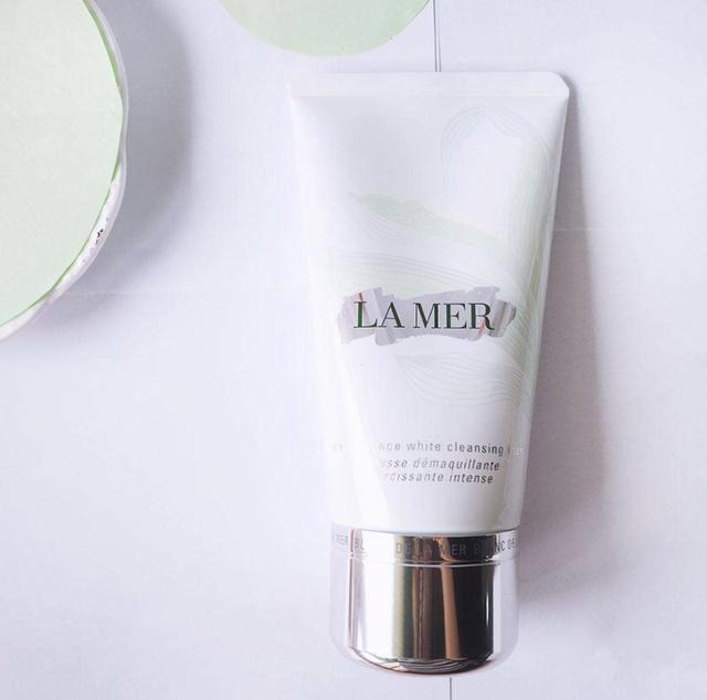 鍙ｇ涓嶉敊鐨勬磥闈㈠嵏濡嗘皑鍩洪吀娲楅潰濂舵帹鑽愶細骞充环鍙堝ソ鐢紝濂崇浠兘鐖辩敤