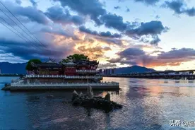 福州唯一的一座坐落于水中的寺庙－金山寺图片