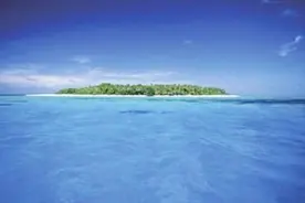 全球一落后国家：只有1条公路2辆公交，当地人：想来中国视频封面