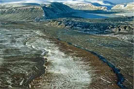 西伯利亚永久冻土融化，14300年前动物现世，人类该清醒了图片