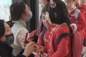 猜灯谜、搓汤圆、扎灯笼......开学第一天 上海幼儿园节日氛围浓图片