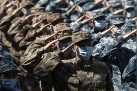 2020这些令人泪目的军礼 你还记得吗？图片