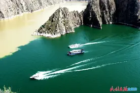 甘肃临夏：十里不同天，一日赏四季图片