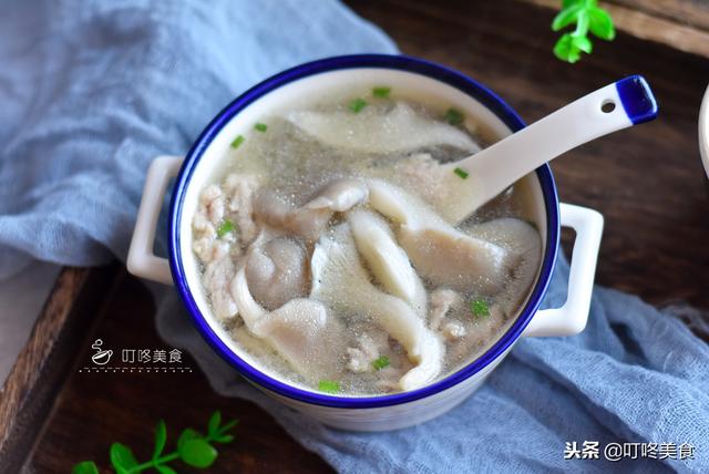 入冬了,这汤我每周准做一次,鲜香嫩滑,孩子喝了增强抵抗力