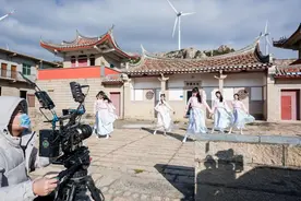 穿越了？莆田埭头这里惊现一大波古装美女，太仙了！图片