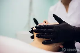 美容院害惨了多少中国女人！4个坑人的美容项目，别再花冤枉钱图片